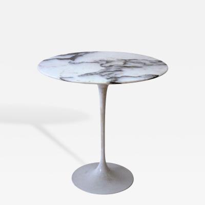 Eero Saarinen Tables