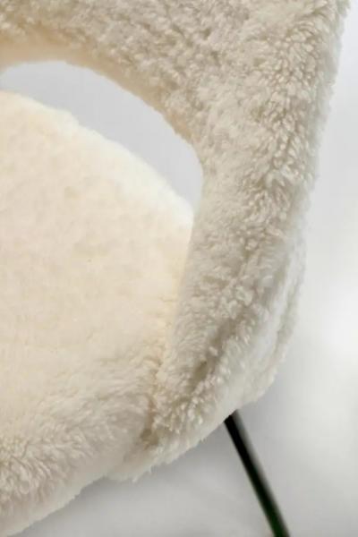 Eero Saarinen Eero Saarinen for Knoll Executive Side Chair in White Ivory Shearling c 1950