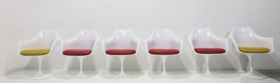 Eero Saarinen Eero Saarinen for Knoll Tulip Chairs Set of Four