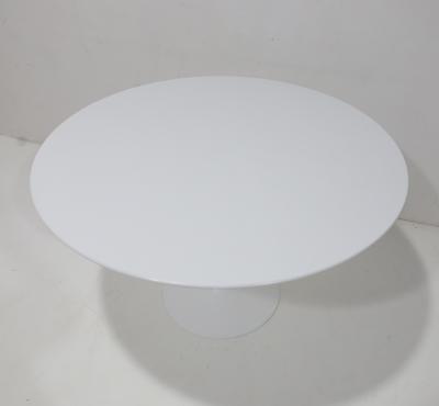 Eero Saarinen Eero Saarinen for Knoll Tulip Table 47 