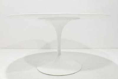 Eero Saarinen Eero Saarinen for Knoll Tulip Table