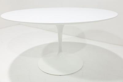 Eero Saarinen Eero Saarinen for Knoll Tulip Table