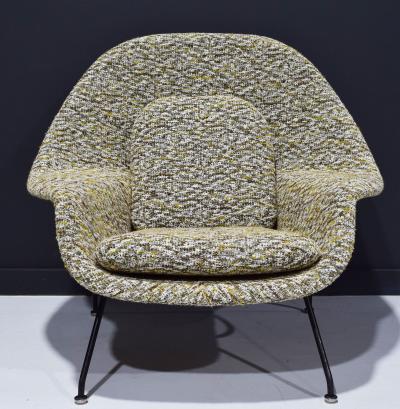 Eero Saarinen Eero Saarinen for Knoll Womb Chair is French Boucle
