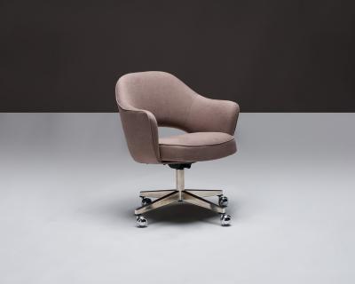 Eero Saarinen Executive Swivel Office Chair by Eero Saarinen for Knoll c 1950