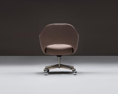 Eero Saarinen Executive Swivel Office Chair by Eero Saarinen for Knoll c 1950
