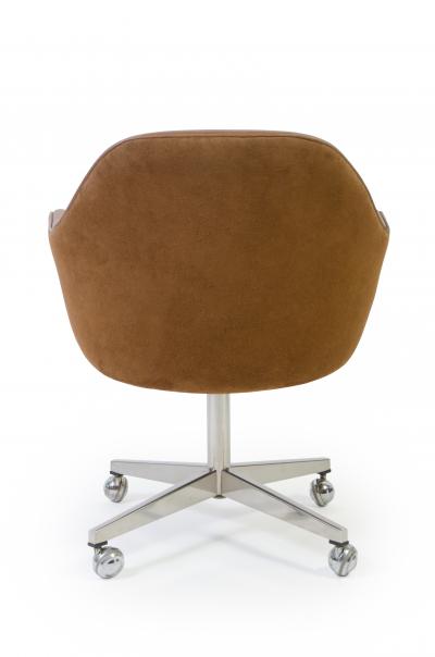 Eero Saarinen Knoll Desk Chair in Contrasting Saddle Leather Suede