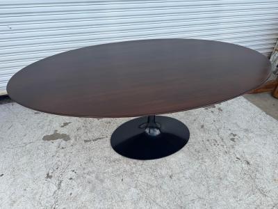 Eero Saarinen Knoll Saarinen Black Tulip Base 78 Oval Walnut Top Dining Conference Table