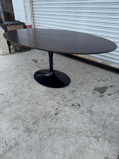 Eero Saarinen Knoll Saarinen Black Tulip Base 78 Oval Walnut Top Dining Conference Table