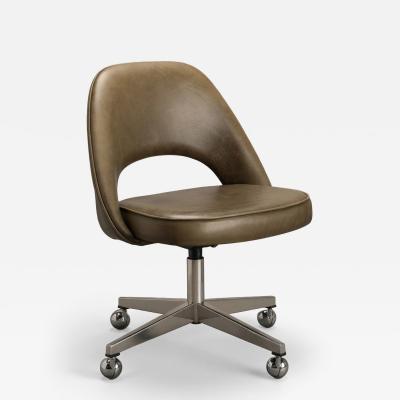 Eero Saarinen Knoll Saarinen Executive Armless Chair in Olive Leather Stainless Steel Base