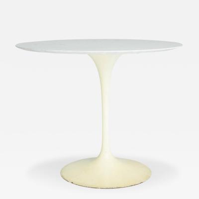 Saarinen Tulip Table