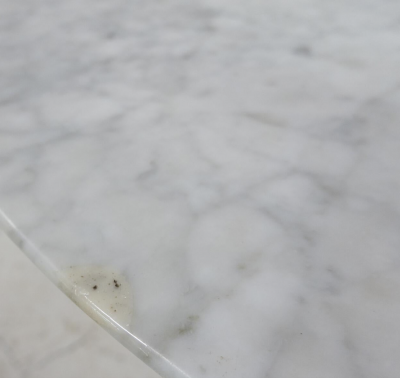 Eero Saarinen Mid Century Small Round Dining Table by Eero Saarinen for Knoll International