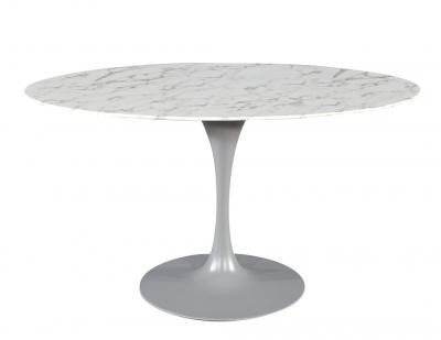 Eero Saarinen Modern Oval Marble Top Table in the Style of Eero Saarinen Pedestal Table