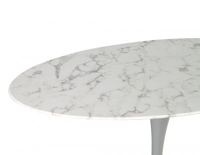 Eero Saarinen Modern Oval Marble Top Table in the Style of Eero Saarinen Pedestal Table