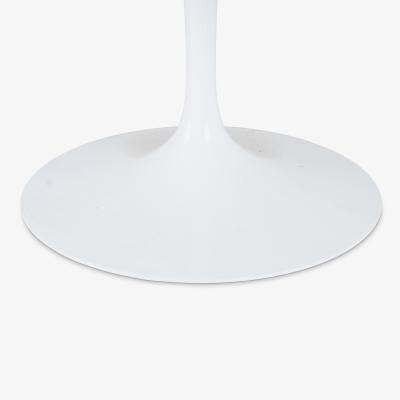 Eero Saarinen Saarinen 54 Round Tulip Pedestal Dining Table in White Laminate by Knoll