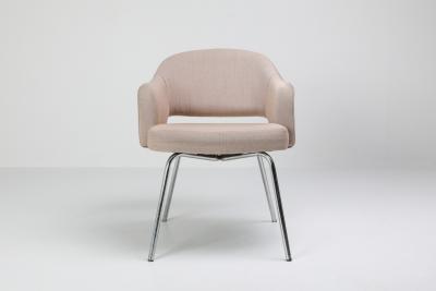 Eero Saarinen Saarinen Dining Chairs for Knoll 1940s