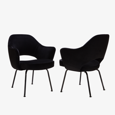 Eero Saarinen Saarinen Executive Arm Chairs Black Edition Set of 6
