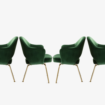 Eero Saarinen Saarinen Executive Arm Chairs in Emerald Velvet 24k Gold Edition Set of 6