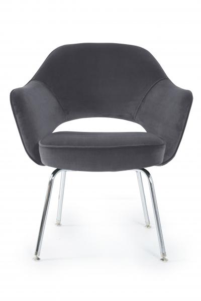 Eero Saarinen Saarinen Executive Armchair in Gunmetal Grey Velvet