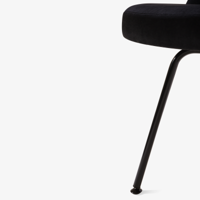 Eero Saarinen Saarinen Executive Armless Chairs Black Edition Set of 6