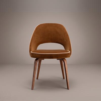 Eero Saarinen Saarinen Executive Armless Dining Chairs in Cognac Cr me Velvet Walnut Legs
