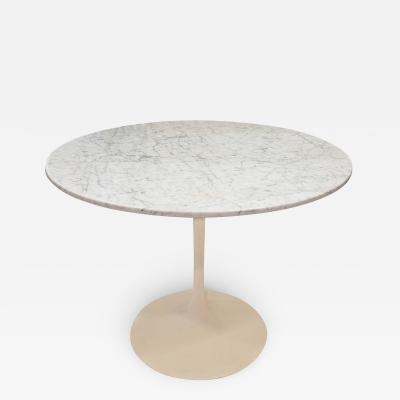 Eero Saarinen Saarinen Tulip Style Dining Game Table with Custom Polished Marble Top 1990s