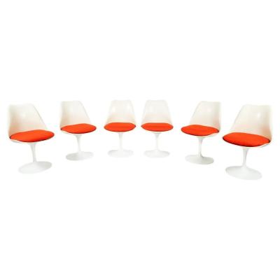 Eero Saarinen Set of 6 Tulip Chairs by Eero Saarinen For Knoll 1960s