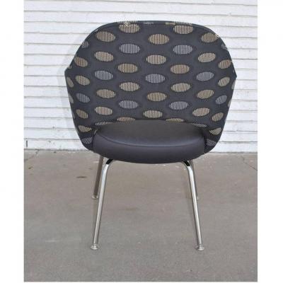 Eero Saarinen Set of Six Mid Century Modern Eero Saarinen Executive Armchairs for Knoll