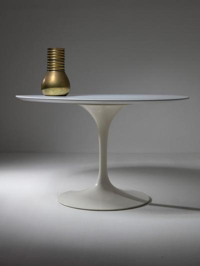 Eero Saarinen Tulip Dining Table by Eero Saarinen for Knoll