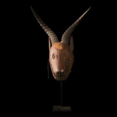 Ejagham skincovered Antilope Crest Mask