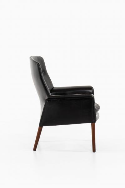 Ejner Larsen Aksel Bender Madsen Armchair Easy Chair Produced by Cabinetmaker Willy Beck