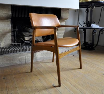 Ejner Larsen Aksel Bender Madsen Ejner Larsen Aksel Bender Madsen Pair of Armchairs