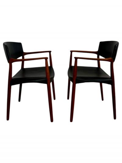 Ejner Larsen Aksel Bender Madsen Ejner Larsen Aksel Bender Madsen Teak Captain Chairs 1950