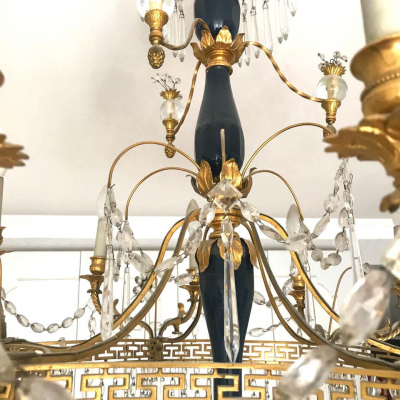 Elegant 19th Century Neoclassical Baltic Crystal and Gilt Bronze Chandelier