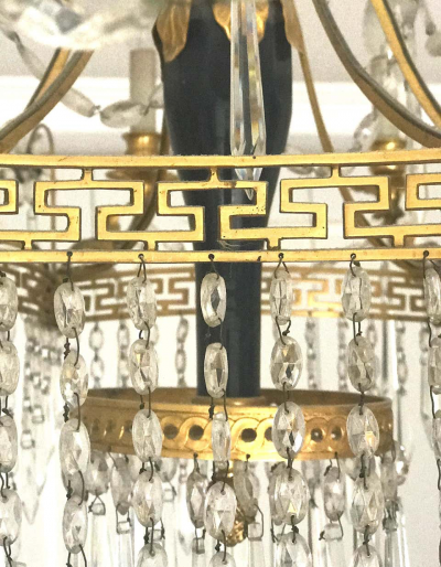 Elegant 19th Century Neoclassical Baltic Crystal and Gilt Bronze Chandelier