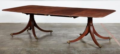 Elegant Georgian Mahogany Dining Table