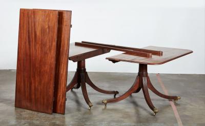 Elegant Georgian Mahogany Dining Table