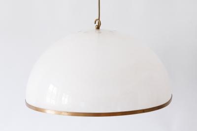 Elegant Mid Century Modern Textured Lucite Pendant Lamp or Hanging Light 1970s