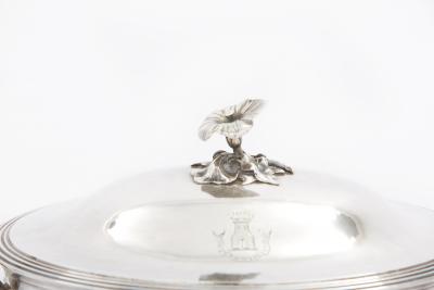 Elegant Refined French Silver Plate Covered Tureen