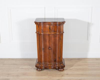 Elegant Venetian Urn Shaped Bedside Cabinet with Kneeler Mid 18th Century