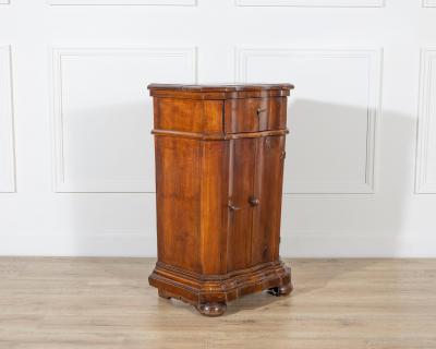 Elegant Venetian Urn Shaped Bedside Cabinet with Kneeler Mid 18th Century