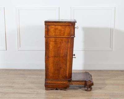 Elegant Venetian Urn Shaped Bedside Cabinet with Kneeler Mid 18th Century