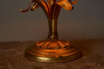 Elegant Wheat Themed Table Lamp in Gilt Metal Italy Mid 20th Century