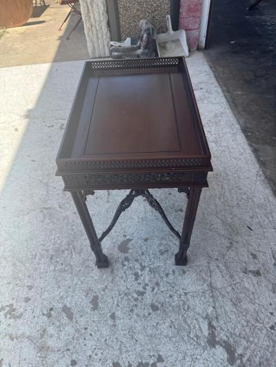 Elegantly Mahogany Chippendale style accent table