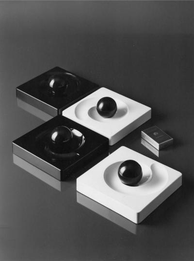 Eleonore Peduzzi Riva Spyros Artemide Ashtrays Original Picture by Aldo Ballo
