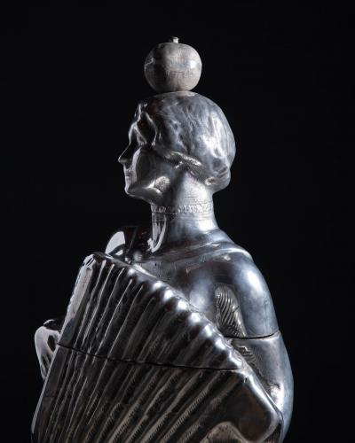 Eliel Saarinen Elliot Eames Saarinen Life Size Cast Aluminum Modern Sculpture titled Susie
