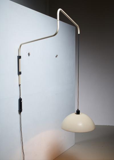 Elio Martinelli Elio Martinelli Swiveling Height Adjustable Wall Lamp 1960s