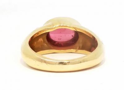 Elizabeth Locke Elizabeth Locke Cabochon Tourmaline Ring