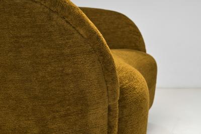 Elna Kiljander Rounded Sofa by Elna Kiljander for Mobilia Finland 1930s