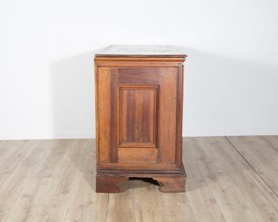 Emilian Bolognese Walnut Chest of Drawers with Rusticated Drawers Mid 17th Cent