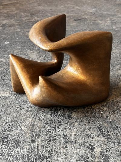 Emilio Flores OLA TECHADA bronze sculpture